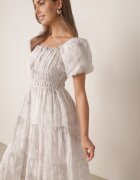 j&x Rochie brodată tip hispanică din vâscoză cu mâneci bufante Evina Gri deschis