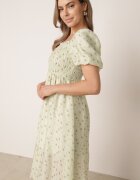 j&x Rochie cu flori din Tencel evazată cu mâneci bufante Viviare Verde