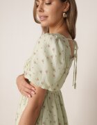 j&x Rochie cu flori din Tencel evazată cu mâneci bufante Viviare Verde