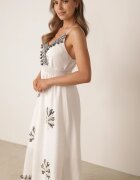 j&x Rochie evazată din amestec de in cu bretele decorată cu ciucuri Nellerin Albă