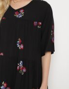 j&x Rochie Neagră de Vâscoză cu Croială Cloș și Mânecă Scurtă Givinia
