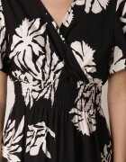 j&x Rochie neagră de viscoză cu croială cloș cu decolteu petrecut Morgassa