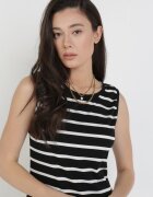 j&x Rochie Neagră Selestenis