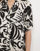 j&x Rochie neagră vâscoză evazată cu volan Filindania