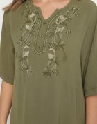 j&x Rochie verde închis Dreaptă cu nasturi și broderii decorative Jenivanea