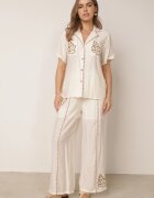 j&x Set de vară din viscoză cămașă și pantaloni cu aplicații croșetate Prisesa Bej deschis