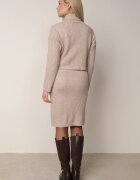 j&x Set din tricot cu dungi bumbac și lână asortat: rochie și cu guler înalt Miorra Bej închis