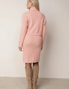 j&x Set din tricot cu dungi bumbac și lână asortat: rochie și cu guler înalt Miorra Roz