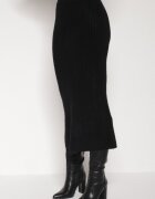 j&x Set Tricotat Negru cu Lână Pulover cu Guler înalt și Fustă Creion Falovira