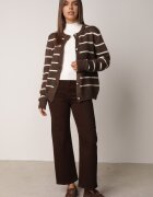 j&x Vestă tricotată casual cu viscoză și cu guler înalt Norabel Bej Bej deschis