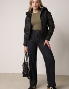 jstyle Geacă Neagră Matlasată cu Glugă și Izolație Ușoară Ninirila