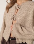 jumelle Cardigan ajurat tip liliac cu amestec de lână și închidere triplă Salassa Bej