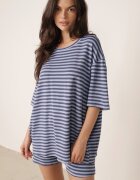 jumelle Compleu de vară oversize din vâscoză cu dungi T-shirt și short Agathona Albastru