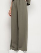 jumelle Compleu Verde cu Viscoză Tricou cu Umeri Întăriți și Pantaloni Largi Nevisari