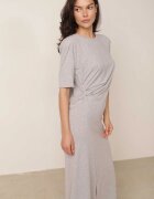 jumelle Rochie T-shirt din bumbac cu fronseu care evidențiază talia Timiore Gri