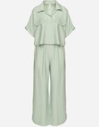 jumelle Set din viscoză verde deschis: Cămașă scurtă și Pantaloni largi Davitta