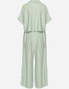 jumelle Set din viscoză verde deschis: Cămașă scurtă și Pantaloni largi Davitta