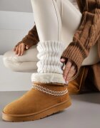 kafeini Cizme de zăpadă slip-on Maro din imitație de piele întoarsă decorate cu broderie și blană Zetesse