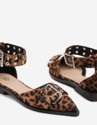 la flor Pantofi stiletto leopard lăcuiți decorați cu catarame Clelione