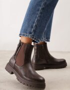 lady glory Cu talpă joasă (tip chelsea) din imitație de piele cu elastic cusut în gambă și inserție embosată Araxis Maro