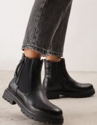 lady glory Cu talpă joasă (tip chelsea) din imitație de piele cu elastic cusut în gambă și inserție embosată Araxis Negre
