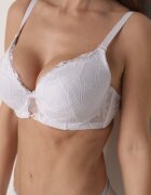 love magnolia Sutien Alb cu Dantelă și Ornament Metalic Valzedia