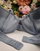 love magnolia Sutien bleu deschis Push-up cu decupaje pe laterale Shieso