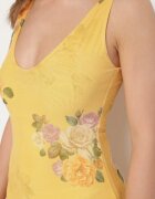 lovery Rochie din plasă galbenă cu motiv floral Milanessa