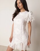 lovery Rochie Mini Albă cu Inserții de Dantelă și Volane Soffiana