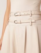 m&d fashion Fustă elegantă în croi evazat cu două curele și buzunare Antepia Bej deschis