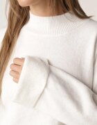 m&d fashion Pulover oversize cu adaos de lână cu guler înalt și manșete întoarse Jalowia Bej deschis
