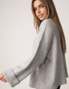 m&d fashion Pulover oversize cu adaos de lână cu guler înalt și manșete întoarse Jalowia Gri