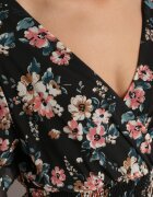 m&d fashion Rochie Negru-Roz cu Mânecă Scurtă și Elastic în Talie Legată la Spate cu Fir Metalic Virissa