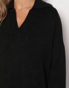 m&d fashion Rochie Pulover Neagră croială dreaptă cu vâscoză mâneci largi și guler Rinfera