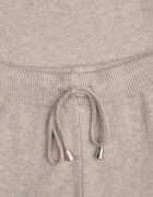 m&d fashion Set cu vâscoză pantaloni largi și pulover decorat cu nasturi Alessina Bej