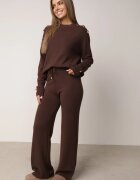 m&d fashion Set cu vâscoză pantaloni largi și pulover decorat cu nasturi Alessina Maro