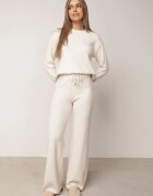 m&d fashion Set din tricot cu vâscoză pantaloni drepți și pulover cu detaliu la manșete Vivolo Bej deschis