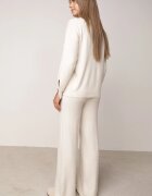 m&d fashion Set din tricot cu vâscoză pantaloni drepți și pulover cu detaliu la manșete Vivolo Bej deschis