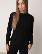 m&d fashion Set din tricot cu vâscoză pantaloni drepți și pulover cu detaliu la manșete Vivolo Negru