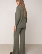 m&d fashion Set din tricot cu vâscoză pantaloni drepți și pulover cu detaliu la manșete Vivolo Verde închis