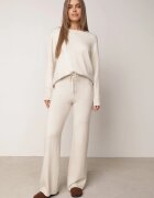 m&d fashion Set tricotat: bluză și pantaloni cu croială dreaptă în talie elastică cu vâscoză Lirette Bej deschis
