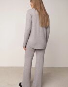 m&d fashion Set tricotat: bluză și pantaloni cu croială dreaptă în talie elastică cu vâscoză Lirette Gri