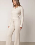 m&d fashion Set tricotat cu vâscoză în dungi pantaloni și pulover cu guler tip tunică și fermoar Taraliel Bej deschis
