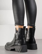m.daszynski Botine Negre