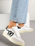 maira Sneakers Albi în stil de tenis clasici cu aplicație decorativă Elddiva