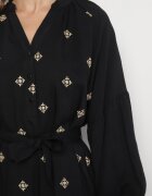 maja studio Rochie Neagră din Vâscoză cu Croi Oversize cu Broderie Decorativă Naleniel
