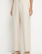 maja studio Set Bej din Viscoză cu croială Oversize Cămașă cu Broderie și Pantaloni Sadeonna