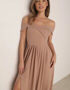 messaya Rochie de cocktail evazată Bej închis cu decolteu spaniol și șliț la picior Gralia