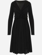 messaya Rochie Midi Neagră cu Fustă Plisată și Decolteu Petrecut cu Cordon din Material Obebba
