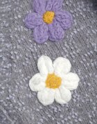 metrofive Cardigan cu adaos de lână decorat cu flori 3D cu fir metalic Kaye Gri